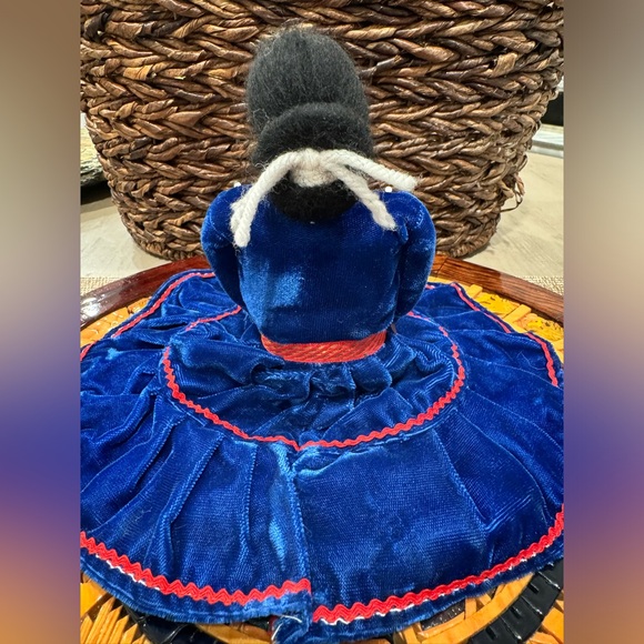 Navajo Native American Indian Fold Art Doll- Beautiful & Handcrafted - Picture 5 of 8